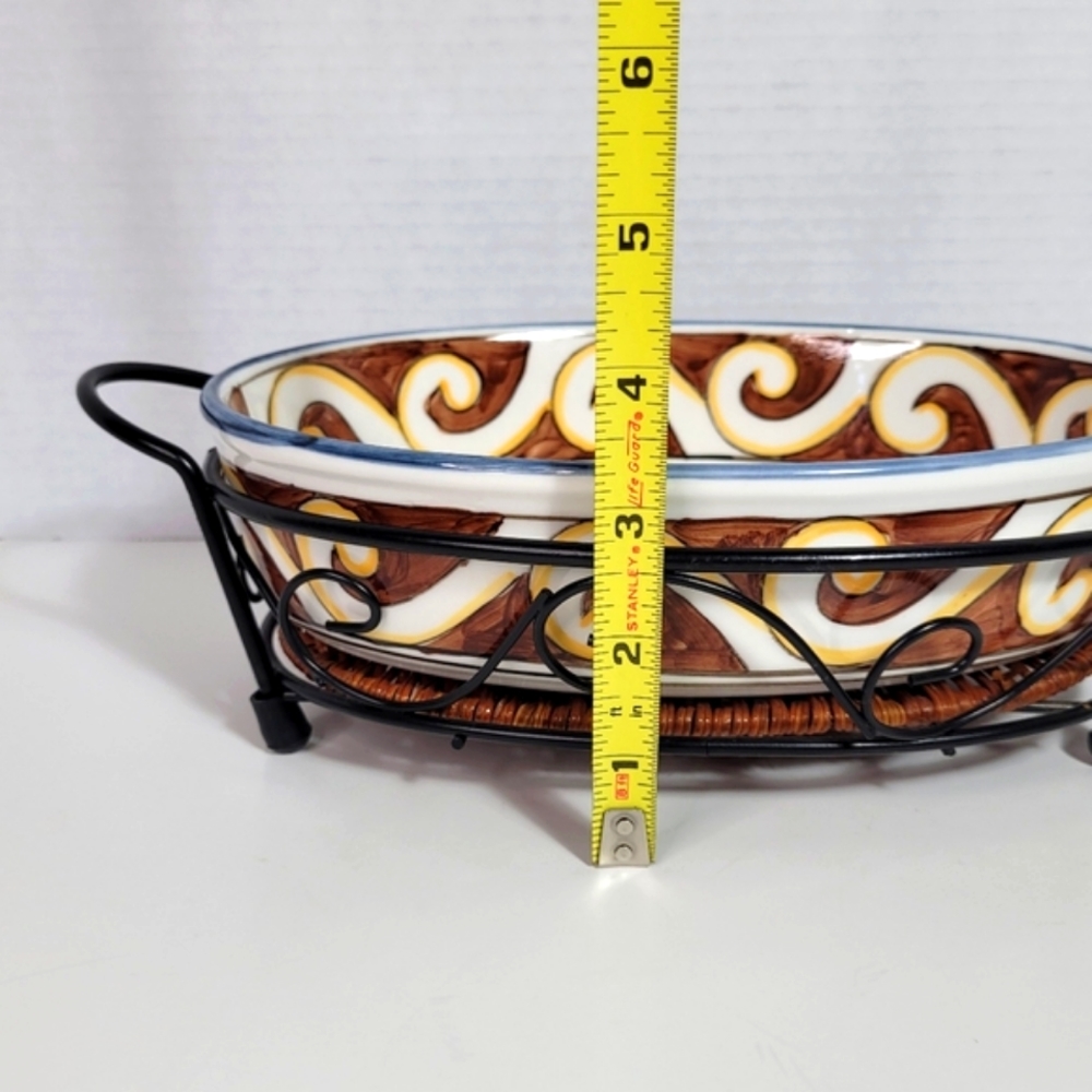Temptations Oven to Table Beautiful Oval Dish w Metal Stand & Wicker Pad - Picture 13 of 16